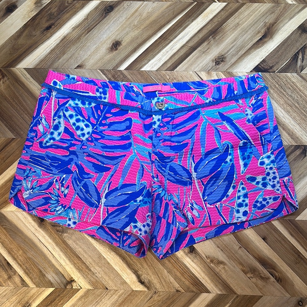 Lilly Pulitzer Adie Blue Floral Shorts Size 16